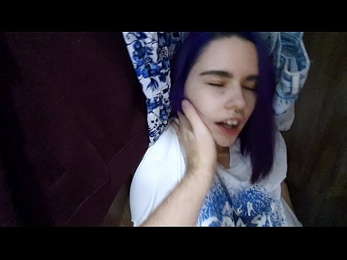 ❤️ Ketemu adhine ing lemari lan mbantu dheweke cum ❌ Saru dubur ing pornojv.analpics.ru ❌❤